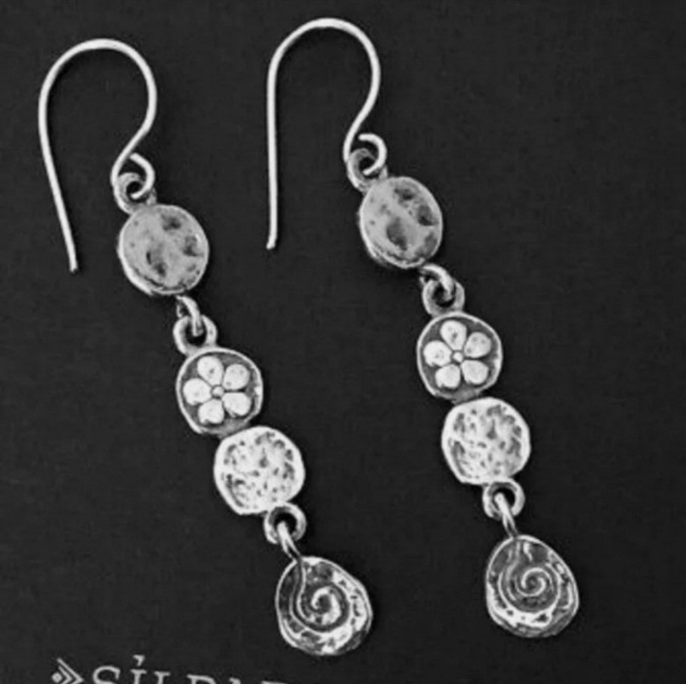 Rare Silpada Sterling Silver Flower Power Earrings
